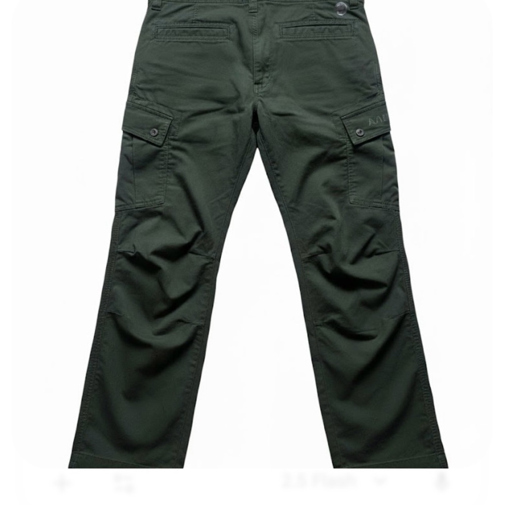 KUIU Dark Green Cargo Pants for Men